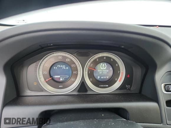 ✅ 2013 Volvo XC60 T6 • VIN: YV4902DZ3D2423433 • Lot: 91256365. Listed on Copart with 75,441 mi. Free auction sales archive from the USA and detailed vehicle history report at DreamBid. Image 9.