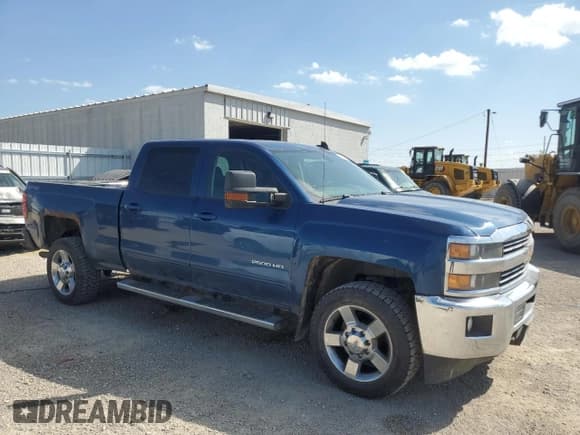 ✅ 2015 Chevrolet Silverado 2500HD LT • VIN: 1GC1KVEG1FF546796 • Lot: 80436765. Listed on Copart with 296,702 mi. Free auction sales archive from the USA and detailed vehicle history report at DreamBid. Image 4.