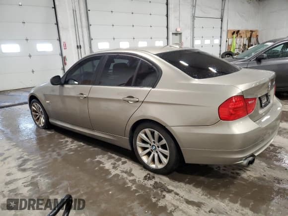 ✅ 2011 BMW 3 Series 328i xDrive • VIN: WBAPK5C53BA994635 • Lot: 50235645. Listed on Copart with 107,780 mi. Free auction sales archive from the USA and detailed vehicle history report at DreamBid. Image 2.
