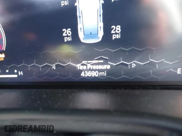 ✅ 2023 Jeep Compass (RED) Edition • VIN: 3C4NJDCN4PT512584 • Lot: 41378904. Wystawiony na IAAI z przebiegiem 43 690 mil. Bezpłatny archiwum sprzedaży aukcyjnych z USA i szczegółowy raport historii pojazdu na DreamBid. Zdjęcie 15.