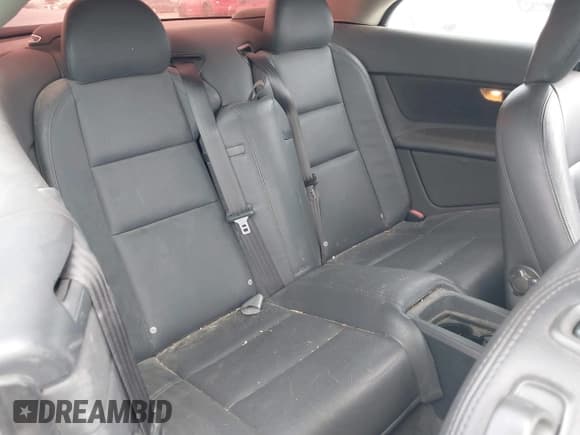 ✅ 2009 Volvo C70 • VIN: YV1MC67289J078398 • Lot: 41744008. Wystawiony na IAAI z przebiegiem 81 460 mil. Bezpłatny archiwum sprzedaży aukcyjnych z USA i szczegółowy raport historii pojazdu na DreamBid. Zdjęcie 8.