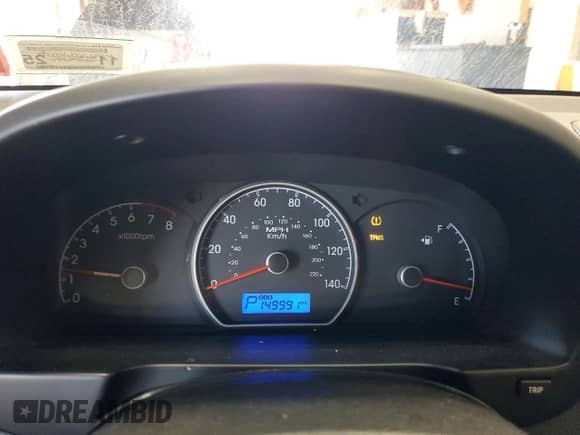 ✅ 2010 Hyundai Elantra GLS • VIN: KMHDU4AD1AU135489 • Lot: 76982124. Wystawiony na Copart z przebiegiem 149 991 mil mil. Skorzystaj z bezpłatnego archiwum sprzedaży aukcyjnych z USA i zobacz szczegółowy raport historii pojazdu na DreamBid. Zdjęcie 9.