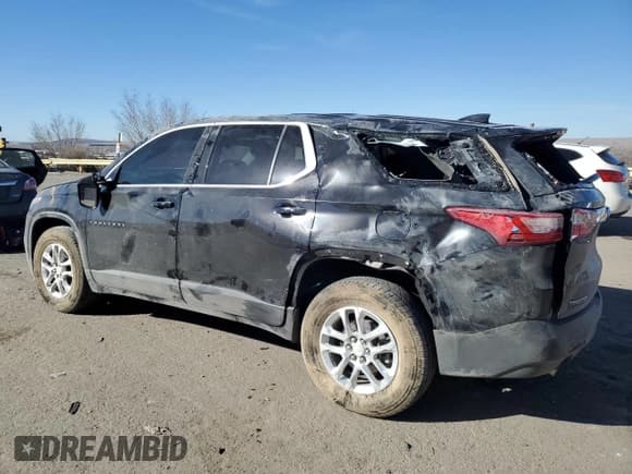 ✅ 2020 Chevrolet Traverse LS • VIN: 1GNERFKW7LJ272289 • Lot: 44063005. Listed on Copart with 60,009 mi. Free auction sales archive from the USA and detailed vehicle history report at DreamBid. Image 2.