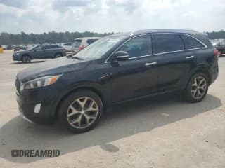 ✅ 2017 Kia Sorento SX • VIN: 5XYPK4A58HG223130 • Лот: 81069185. Опубликован ранее на Copart с пробегом 132 155 миль. Бесплатный доступ к архиву аукционных продаж из США и подробный отчёт об истории автомобиля на DreamBid. Изображение 1.