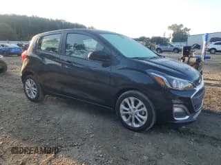 ✅ 2020 Chevrolet Spark LT • VIN: KL8CD6SA2LC416749 • Лот: 82341105. Опубликован ранее на Copart с пробегом 121 291 миль. Бесплатный доступ к архиву аукционных продаж из США и подробный отчёт об истории автомобиля на DreamBid. Изображение 4.