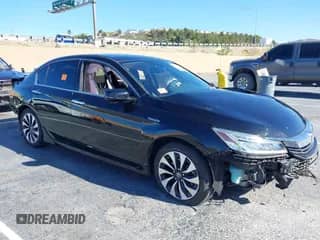 2017 Honda Accord Touring z VIN JHMCR6F73HC001808, wystawiony jako IAAI lot #42978219 z przebiegiem Nie podano mil oraz . Historia ofert i sprzedaży dostępna na DreamBid. Obrazek 1.
