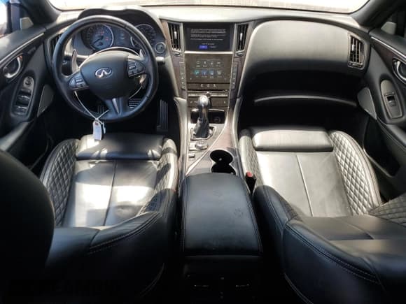 ✅ 2017 Infiniti Q50 Red Sport 400 • VIN: JN1FV7AP2HM850090 • Lot: 58172375. Listed on Copart with 111,971 mi. Free auction sales archive from the USA and detailed vehicle history report at DreamBid. Image 8.