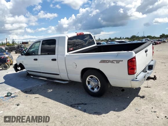 ✅ 2008 Dodge 1500 SLT • VIN: 3D7KR19D18G126634 • Лот: 68246553. Опубликован ранее на Copart с пробегом 178 814 миль. Бесплатный доступ к архиву аукционных продаж из США и подробный отчёт об истории автомобиля на DreamBid. Изображение 2.