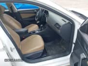 ✅ 2020 Volkswagen Jetta SEL • VIN: 3VWEB7BU3LM073029 • Lot: 42168239. Listed on IAAI with 59,395 mi. Free auction sales archive from the USA and detailed vehicle history report at DreamBid. Image 5.