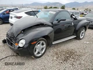 ✅ 2004 Chevrolet SSR LS • VIN: 1GCES14P54B112591 • Lot: 64277245. Wystawiony na Copart z przebiegiem 33 988 mil. Bezpłatny archiwum sprzedaży aukcyjnych z USA i szczegółowy raport historii pojazdu na DreamBid. Zdjęcie 1.