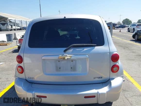 ✅ 2010 Chevrolet HHR LS • VIN: 3GNBAADB5AS511213 • Lot: 43198468. Wystawiony na IAAI z przebiegiem 132 874 mil. Bezpłatny archiwum sprzedaży aukcyjnych z USA i szczegółowy raport historii pojazdu na DreamBid. Zdjęcie 17.