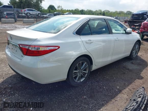 ✅ 2017 Toyota Camry SE • VIN: 4T1BF1FK0HU304936 • Лот: 43307489. Опубликован ранее на IAAI с пробегом 41 623 миль. Бесплатный доступ к архиву аукционных продаж из США и подробный отчёт об истории автомобиля на DreamBid. Изображение 4.