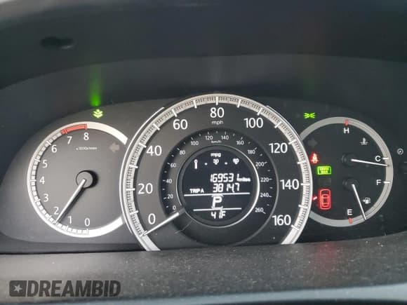 ✅ 2015 Honda Accord LX • VIN: 1HGCR2F31FA094510 • Lot: 93388835. Listed on Copart with 169,531 mi. Free auction sales archive from the USA and detailed vehicle history report at DreamBid. Image 9.