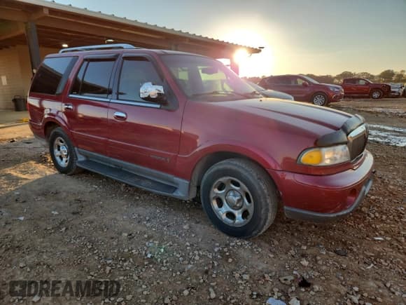 ✅ 2001 Lincoln Navigator • VIN: 5LMEU27A21LJ07189 • Лот: 93109925. Опубликован ранее на Copart с пробегом Не указан. Бесплатный доступ к архиву аукционных продаж из США и подробный отчёт об истории автомобиля на DreamBid. Изображение 4.