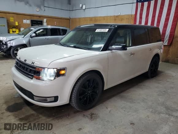 ✅ 2016 Ford Flex SEL • VIN: 2FMHK6C85GBA17205 • Лот: 81402335. Опубликован ранее на Copart с пробегом 161 871 миль. Бесплатный доступ к архиву аукционных продаж из США и подробный отчёт об истории автомобиля на DreamBid. Изображение 1.