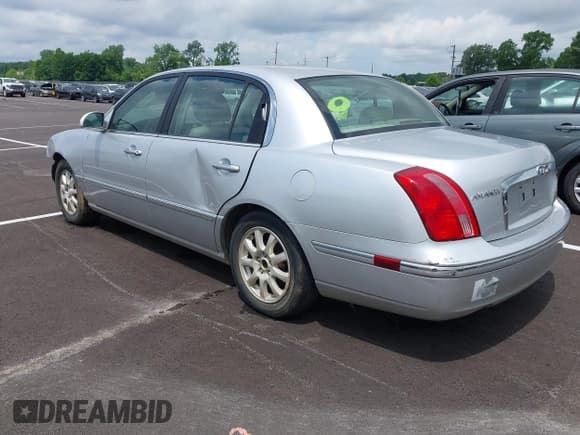 ✅ 2007 Kia Amanti • VIN: KNALD125775127788 • Lot: 42430938. Wystawiony na IAAI z przebiegiem 213 175 mil. Bezpłatny archiwum sprzedaży aukcyjnych z USA i szczegółowy raport historii pojazdu na DreamBid. Zdjęcie 3.