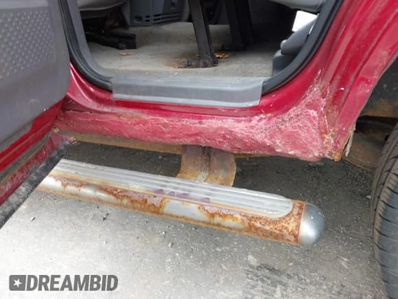 ✅ 2004 Ford Explorer XLT • VIN: 1FMZU73K34ZB23726 • Lot: 42274070. Listed on IAAI with 159,245 mi. Free auction sales archive from the USA and detailed vehicle history report at DreamBid. Image 15.