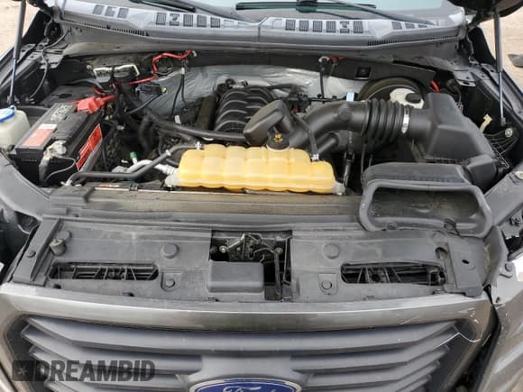 ✅ 2017 Ford F-150 XL • VIN: 1FTEW1CFXHFA94004 • Лот: 63068955. Опубликован ранее на Copart с пробегом 136 853 миль. Бесплатный доступ к архиву аукционных продаж из США и подробный отчёт об истории автомобиля на DreamBid. Изображение 11.