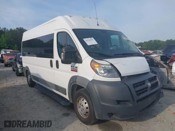 ✅ 2017 Ram ProMaster Cargo • VIN: 3C6TRVPG7HE529801 • Лот: 42143927. Опубликован ранее на IAAI с пробегом 69 993 миль. Бесплатный доступ к архиву аукционных продаж из США и подробный отчёт об истории автомобиля на DreamBid. Изображение 1.