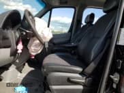 ✅ 2015 Mercedes-Benz Sprinter Passenger • VIN: WDZPE7DC8F5976066 • Лот: 74180994. Опубликован ранее на Copart с пробегом Не указан. Бесплатный доступ к архиву аукционных продаж из США и подробный отчёт об истории автомобиля на DreamBid. Изображение 7.