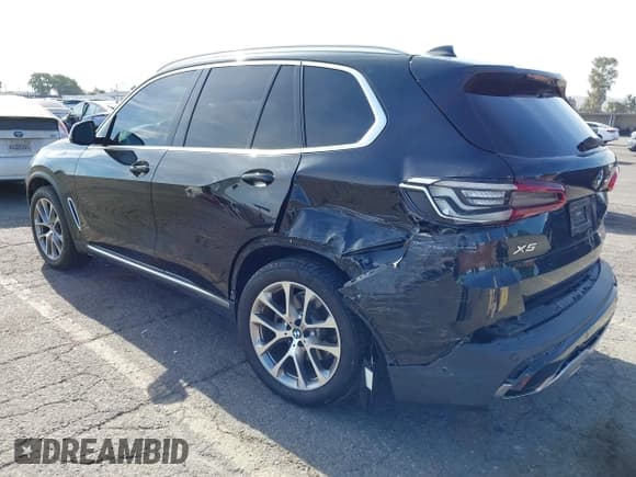 ✅ 2020 BMW X5 sDrive40i • VIN: 5UXCR4C0XL9B43349 • Lot: 42998347. Wystawiony na IAAI z przebiegiem 61 346 mil. Bezpłatny archiwum sprzedaży aukcyjnych z USA i szczegółowy raport historii pojazdu na DreamBid. Zdjęcie 3.