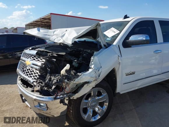 ✅ 2015 Chevrolet Silverado 1500 LTZ • VIN: 3GCPCSEC4FG520520 • Lot: 43376581. Listed on IAAI with 137,811 mi. Free auction sales archive from the USA and detailed vehicle history report at DreamBid. Image 6.