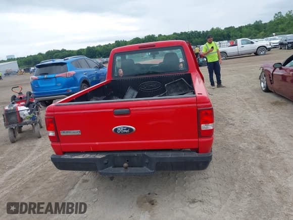 ✅ 2006 Ford Ranger XL • VIN: 1FTYR10D36PA73719 • Lot: 42776114. Listed on IAAI with 126,105 mi. Free auction sales archive from the USA and detailed vehicle history report at DreamBid. Image 17.