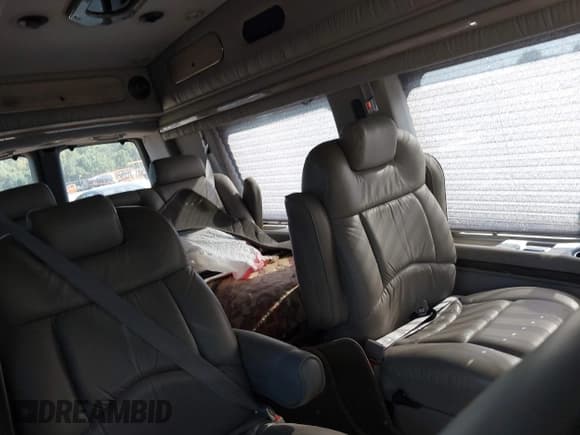 ✅ 2002 Chevrolet City Express Cargo • VIN: 1GBGG29R921225882 • Лот: 43210778. Опубликован ранее на IAAI с пробегом 114 170 миль. Бесплатный доступ к архиву аукционных продаж из США и подробный отчёт об истории автомобиля на DreamBid. Изображение 8.