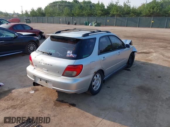 ✅ 2002 Subaru Impreza WRX Special Sports • VIN: JF1GG29652G826727 • Lot: 42722238. Listed on IAAI with Not provided. Free auction sales archive from the USA and detailed vehicle history report at DreamBid. Image 4.