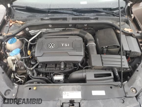 ✅ 2015 Volkswagen Jetta SE • VIN: 3VWD17AJ1FM422960 • Lot: 55860335. Listed on Copart with 87,616 mi. Free auction sales archive from the USA and detailed vehicle history report at DreamBid. Image 11.