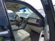 ✅ 2004 Lincoln Navigator Luxury • VIN: 5LMFU28R74LJ01322 • Lot: 42350030. Listed on IAAI with Not provided. Free auction sales archive from the USA and detailed vehicle history report at DreamBid. Image 5.