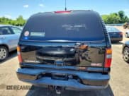 ✅ 2003 GMC Yukon XL • VIN: 1GKFK66U43J289629 • Lot: 65752155. Wystawiony na Copart z przebiegiem 204 217 mil. Bezpłatny archiwum sprzedaży aukcyjnych z USA i szczegółowy raport historii pojazdu na DreamBid. Zdjęcie 6.