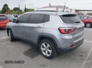 ✅ 2018 Jeep Compass Altitude • VIN: 3C4NJCBB6JT488992 • Lot: 42129963. Wystawiony na IAAI z przebiegiem 37 710 mil. Bezpłatny archiwum sprzedaży aukcyjnych z USA i szczegółowy raport historii pojazdu na DreamBid. Zdjęcie 3.