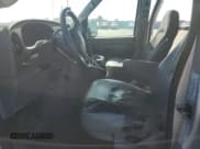 ✅ 2005 Ford Econoline Passenger XL • VIN: 1FBNE31L85HB00491 • Lot: 81552165. Wystawiony na Copart z przebiegiem 171 255 mil. Bezpłatny archiwum sprzedaży aukcyjnych z USA i szczegółowy raport historii pojazdu na DreamBid. Zdjęcie 7.