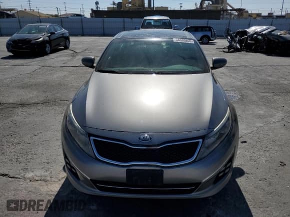 ✅ 2015 Kia Optima SXL Turbo • VIN: 5XXGR4A6XFG411329 • Lot: 84580855. Wystawiony na Copart z przebiegiem 159 109 mil. Bezpłatny archiwum sprzedaży aukcyjnych z USA i szczegółowy raport historii pojazdu na DreamBid. Zdjęcie 5.