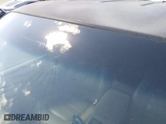 ✅ 2002 Mercury Mountaineer • VIN: 4M2ZU66E82ZJ27704 • Lot: 41400772. Listed on IAAI with 196,394 mi. Free auction sales archive from the USA and detailed vehicle history report at DreamBid. Image 14.