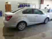 2017 Chevrolet Sonic LS с VIN 1G1JB5SH2H4123651, выставлен на аукционе Copart как лот 82694485 с пробегом Не указан миль и Списание • Salvage title. История ставок и продаж доступна на DreamBid. Изображение 3.