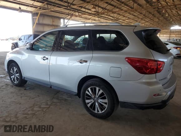 ✅ 2019 Nissan Pathfinder SL • VIN: 5N1DR2MMXKC577275 • Лот: 82176755. Опубликован ранее на Copart с пробегом 153 790 миль. Бесплатный доступ к архиву аукционных продаж из США и подробный отчёт об истории автомобиля на DreamBid. Изображение 2.