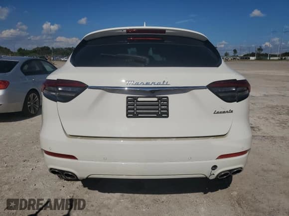 ✅ 2023 Maserati Levante GT • VIN: ZN661XUA4PX419715 • Lot: 73743104. Listed on Copart with Not provided. Free auction sales archive from the USA and detailed vehicle history report at DreamBid. Image 6.