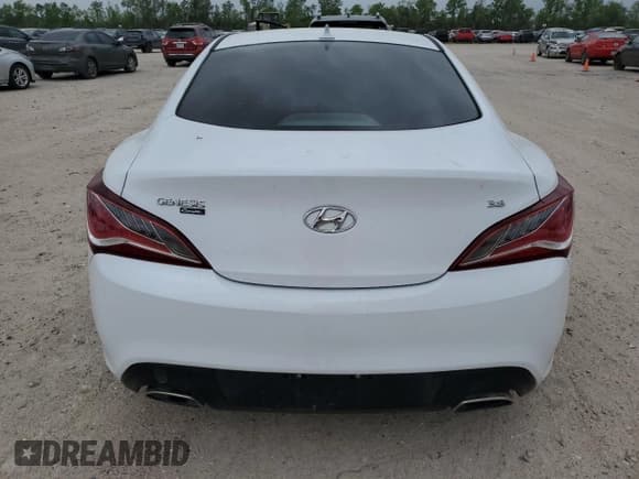 ✅ 2015 Hyundai Genesis Coupe Ultimate • VIN: KMHHU6KJ1FU123285 • Lot: 51252815. Wystawiony na Copart z przebiegiem 126 269 mil. Bezpłatny archiwum sprzedaży aukcyjnych z USA i szczegółowy raport historii pojazdu na DreamBid. Zdjęcie 6.