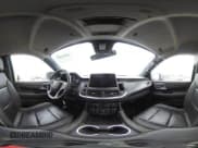 ✅ 2023 Chevrolet Suburban Premier • VIN: 1GNSKFKD7PR512440 • Lot: 43832409. Wystawiony na IAAI z przebiegiem 62 787 mil. Bezpłatny archiwum sprzedaży aukcyjnych z USA i szczegółowy raport historii pojazdu na DreamBid. Zdjęcie 18.