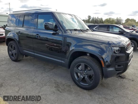 ✅ 2023 Land Rover Defender SE • VIN: SALEP7EU0P2170856 • Lot: 75952364. Wystawiony na Copart z przebiegiem 17 959 mil. Bezpłatny archiwum sprzedaży aukcyjnych z USA i szczegółowy raport historii pojazdu na DreamBid. Zdjęcie 4.