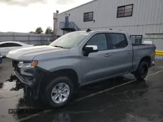 2025 Chevrolet Silverado 1500 LT z VIN 1GCUKDED1SZ124341, wystawiony jako Copart lot #89708835 z przebiegiem 16 160 mil mil oraz Czysty tytuł • Clean title. Historia ofert i sprzedaży dostępna na DreamBid. Obrazek 1.