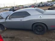 ✅ 2017 Dodge Challenger SXT • VIN: 2C3CDZAG1HH550336 • Lot: 43372442. Wystawiony na IAAI z przebiegiem 152 098 mil. Bezpłatny archiwum sprzedaży aukcyjnych z USA i szczegółowy raport historii pojazdu na DreamBid. Zdjęcie 15.