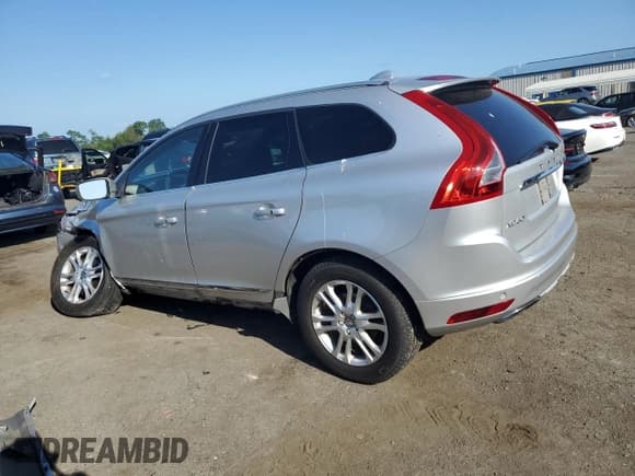 ✅ 2016 Volvo XC60 T5 Platinum • VIN: YV4612RM1G2820480 • Лот: 67959215. Опубликован ранее на Copart с пробегом 46 730 миль. Бесплатный доступ к архиву аукционных продаж из США и подробный отчёт об истории автомобиля на DreamBid. Изображение 2.