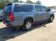 2008 Chevrolet Suburban LTZ z VIN 1GNFK16308R147381, wystawiony jako IAAI lot #43213914 z przebiegiem 255 185 mil mil oraz . Historia ofert i sprzedaży dostępna na DreamBid. Obrazek 4.