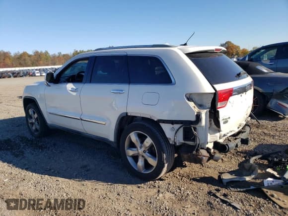 ✅ 2011 Jeep Grand Cherokee Overland Summit • VIN: 1J4RR6GT0BC713489 • Lot: 89740915. Wystawiony na Copart z przebiegiem 178 762 mil. Bezpłatny archiwum sprzedaży aukcyjnych z USA i szczegółowy raport historii pojazdu na DreamBid. Zdjęcie 2.