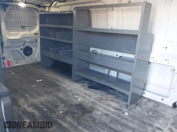 ✅ 2017 Ford Transit • VIN: 1FTBW2ZG9HKA50480 • Lot: 43721015. Wystawiony na IAAI z przebiegiem 171 249 mil. Bezpłatny archiwum sprzedaży aukcyjnych z USA i szczegółowy raport historii pojazdu na DreamBid. Zdjęcie 8.