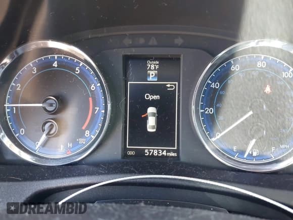 ✅ 2018 Toyota Corolla L • VIN: 2T1BURHE6JC017619 • Lot: 42186454. Listed on IAAI with 57,834 mi. Free auction sales archive from the USA and detailed vehicle history report at DreamBid. Image 7.