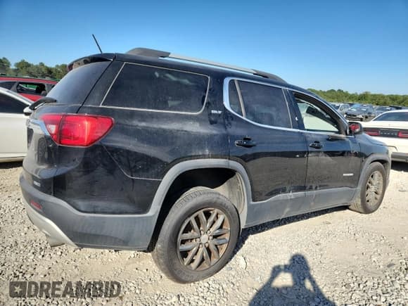 ✅ 2017 GMC Acadia SLT • VIN: 1GKKNULS2HZ323654 • Lot: 84941165. Wystawiony na Copart z przebiegiem 131 905 mil. Bezpłatny archiwum sprzedaży aukcyjnych z USA i szczegółowy raport historii pojazdu na DreamBid. Zdjęcie 3.